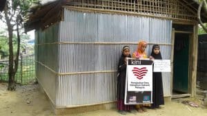 Read more about the article Bantuan Gaji Untuk Ustazah di Kem Mosoni Teknaf Cox’s Bazar Bangladesh