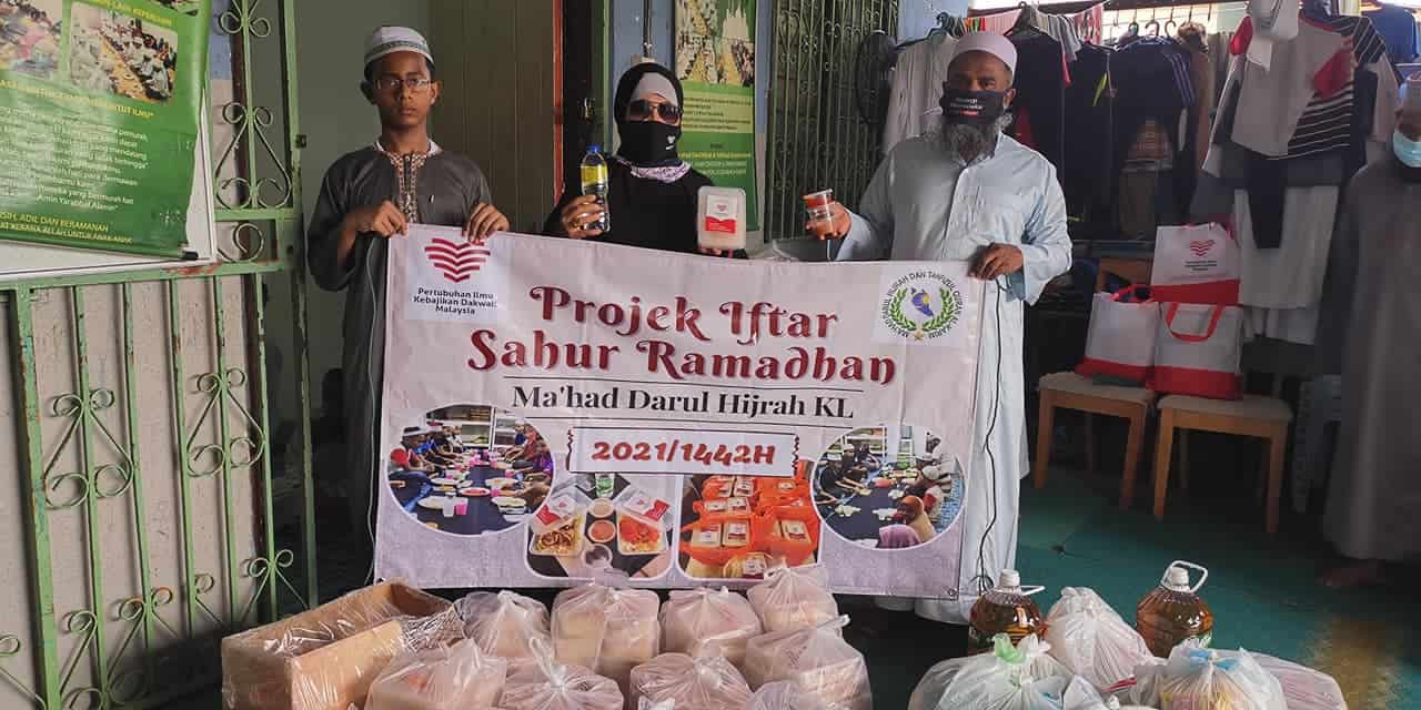 Tajaan 8 kali Iftar Pek setiap Isnin dan Khamis  ke Maahad Tahfiz Darul Hijrah K.L jln Ipoh