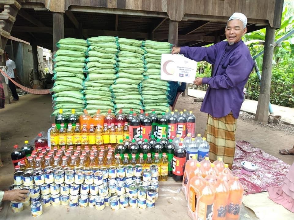 Tajaan Dapur Pek Ramadan Kg Rhoka Knor Cambodia