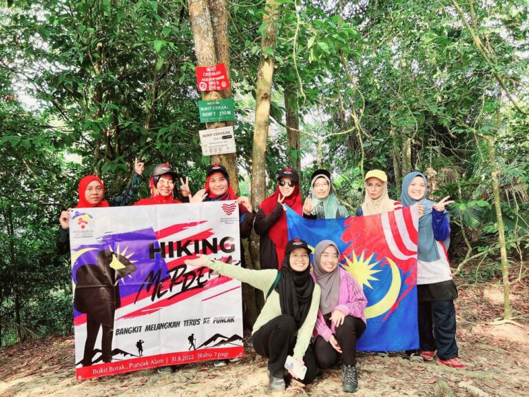 Bangkit Melangkah Terus Ke Puncak 9