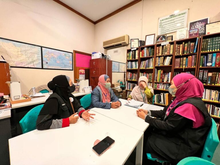Singah Ziarah Serahan Sumbangan Infak kepada ABIM Islamic Outreach - 4