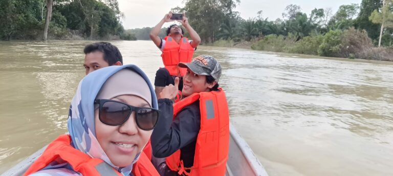 Misi Bantuan Banjir 2 H 1 M di Keratong (12)