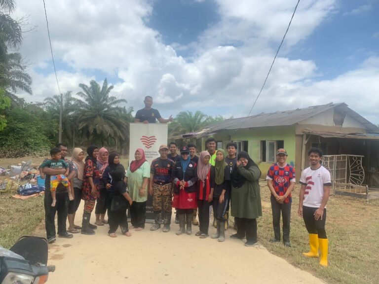 Misi Bantuan Banjir 2 H 1 M Di Keratong (18)