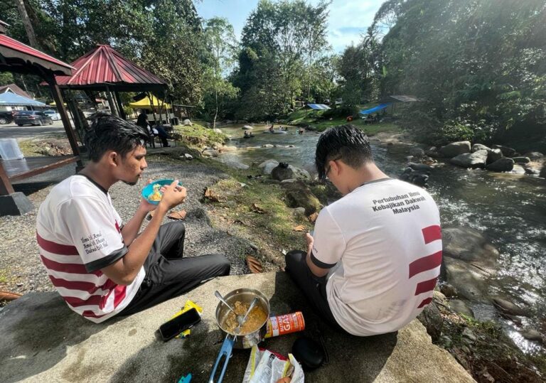 PIKDM Team Building 1 (30)