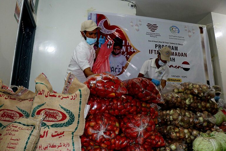 176 Dapur Pek Ramadan termasuk seekor ayam setiap keluarga (11)