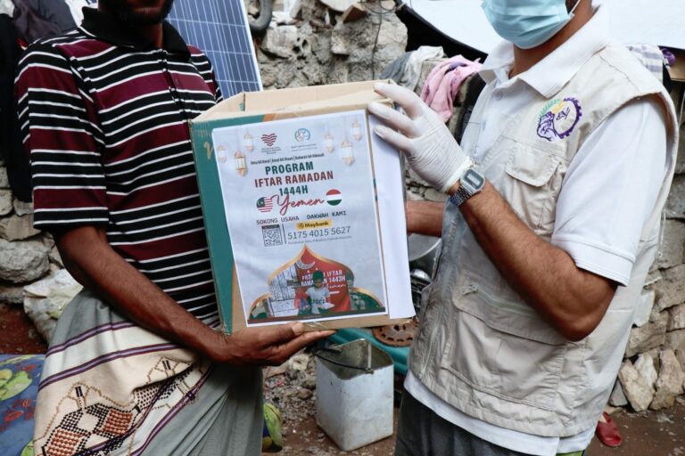 176 Dapur Pek Ramadan termasuk seekor ayam setiap keluarga (2)