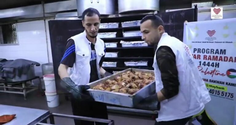 Gaza Palestine - IFTAR Pek Ramadan