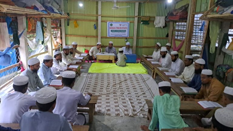 Madrasah Uthman bin Affan di Kem Kutupalong Cox's Bazar Bangladesh 3