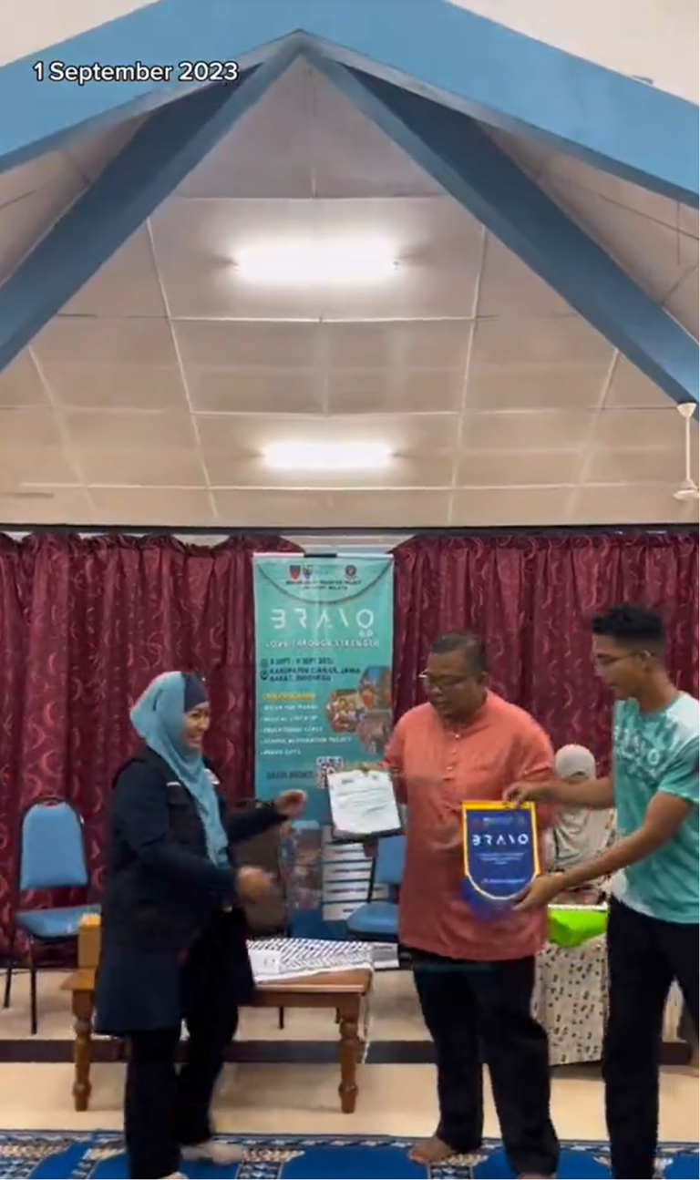 Majlis Penghargaan Dan Flaf Off