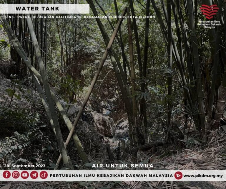 Sumbangan Air Bersih 1 Lori Tangki Watertank Untuk 100 Keluarga Di Chilegon Banten (19)