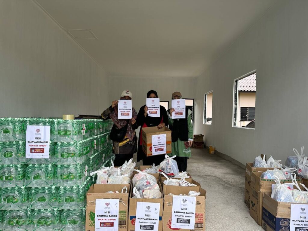 Misi Bantuan Banjir Pantai Timur (40)