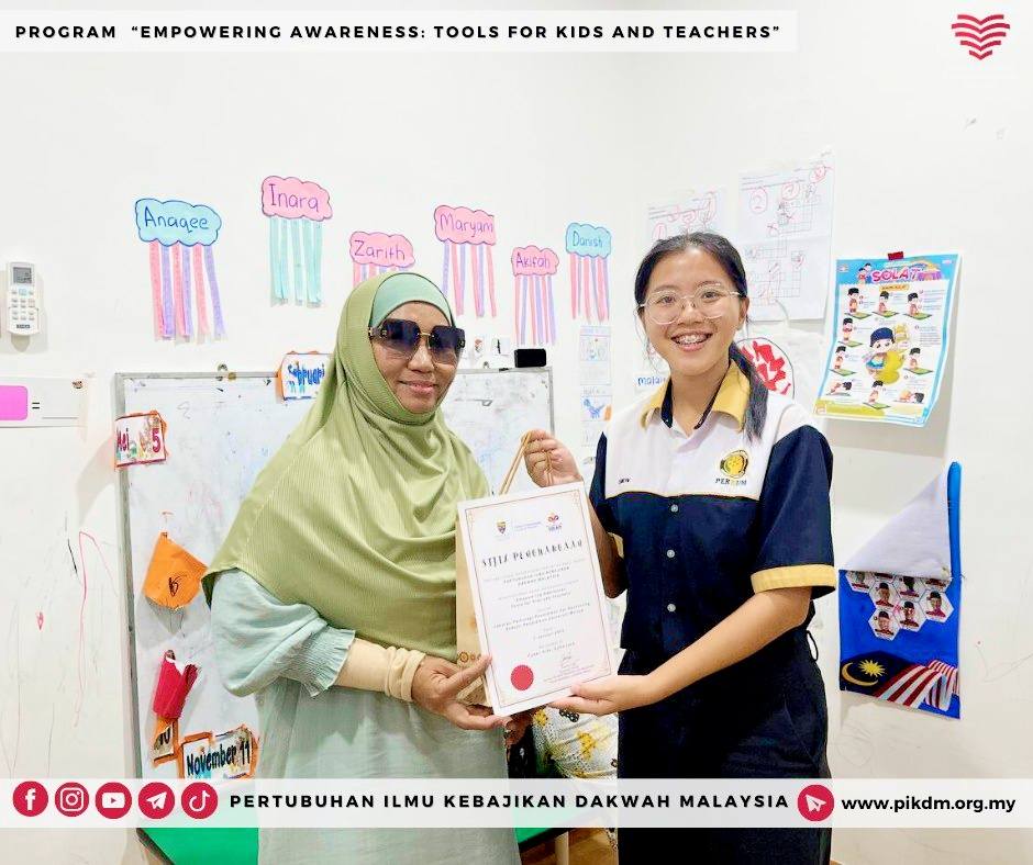 Laporan Program Empowering Awareness Tools For Kids And Teachers (15)