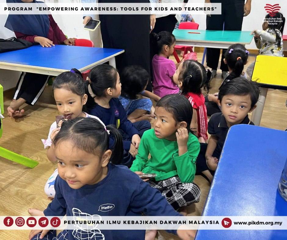 Laporan Program Empowering Awareness Tools For Kids And Teachers (8)