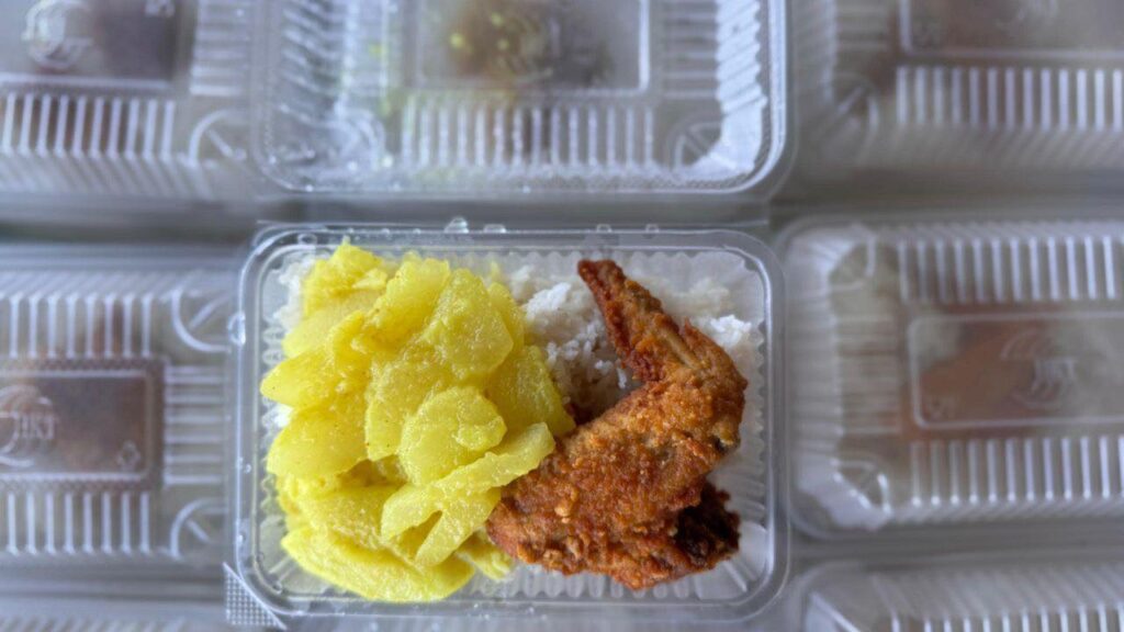 Laporan tajaan iftar pek di mads pulau jambongan sabah (10)