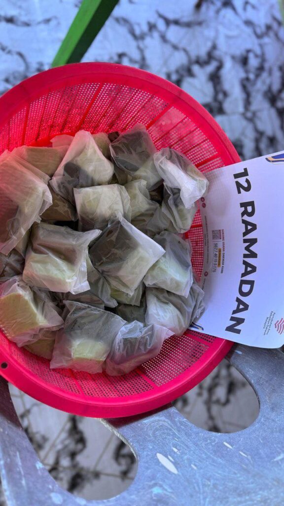 Laporan tajaan iftar pek di mads pulau jambongan sabah (13)