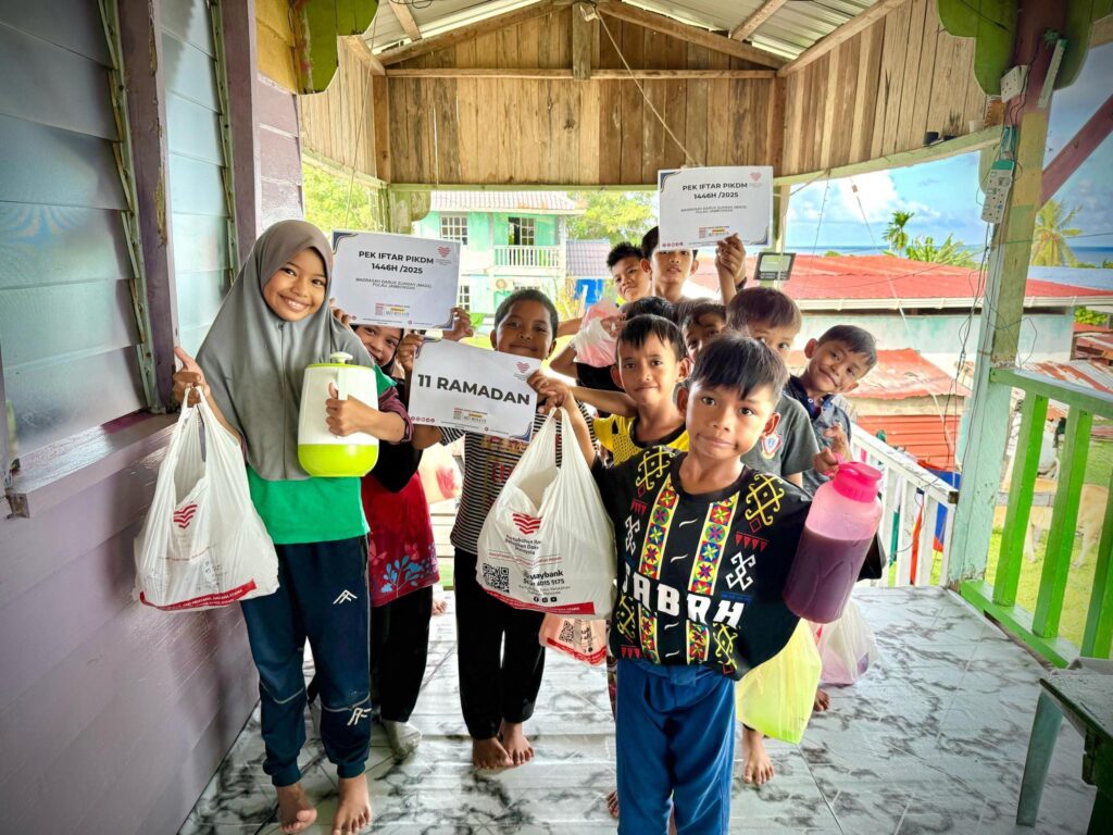 Laporan tajaan iftar pek di mads pulau jambongan sabah (15)