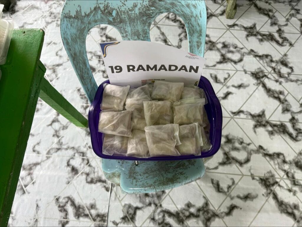 Laporan tajaan iftar pek di mads pulau jambongan sabah 2 (10)