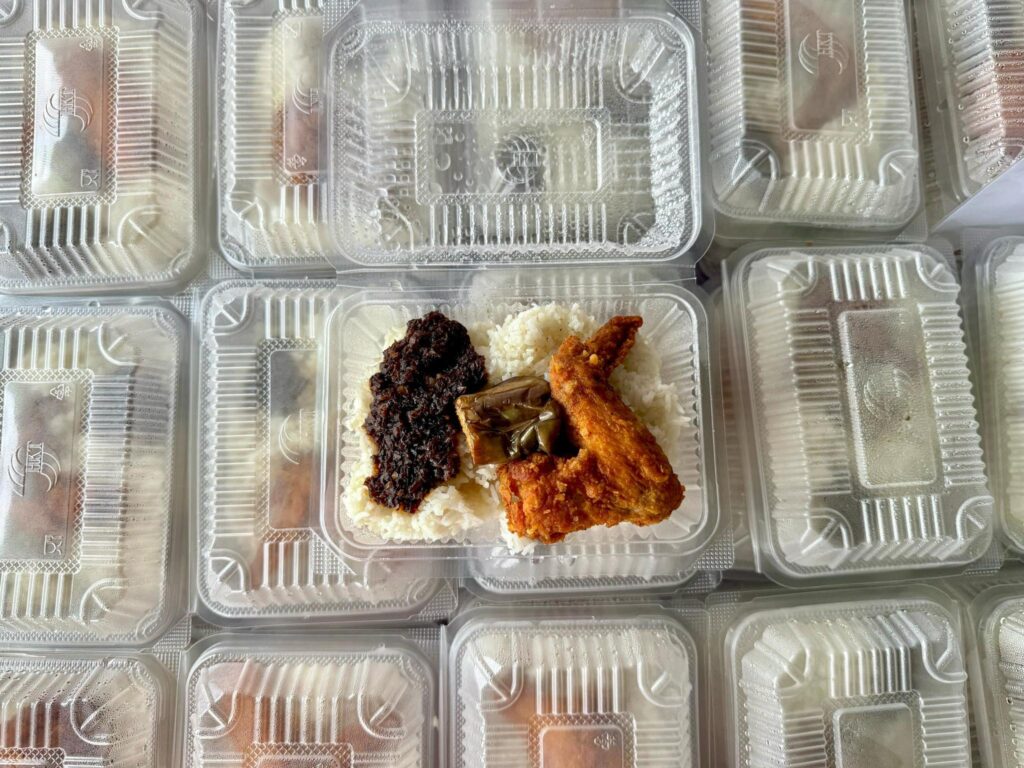 Laporan tajaan iftar pek di mads pulau jambongan sabah 2 (13)