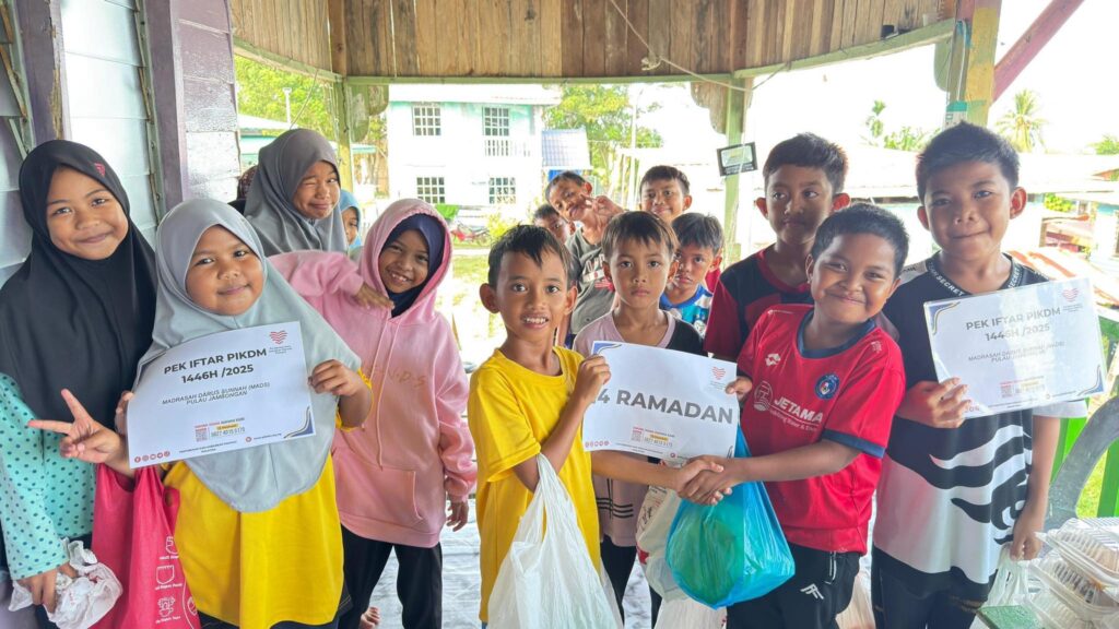Laporan tajaan iftar pek di mads pulau jambongan sabah (3)