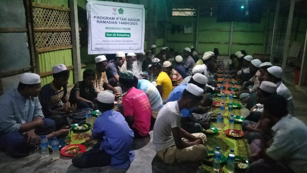 Laporan tajaan iftar & sahur ramadan 1446h kem pelarian rohingya coxs bazar bangladesh 2 (16)
