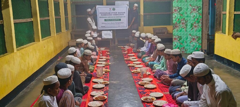 Laporan tajaan iftar & sahur ramadan 1446h kem pelarian rohingya coxs bazar bangladesh 2 (18)