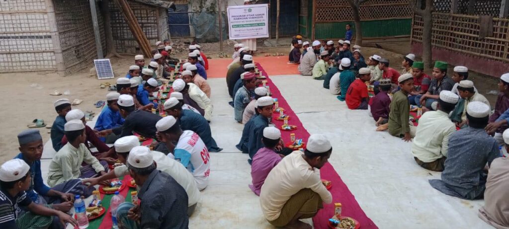 Laporan tajaan iftar & sahur ramadan 1446h kem pelarian rohingya coxs bazar bangladesh 2 (5)
