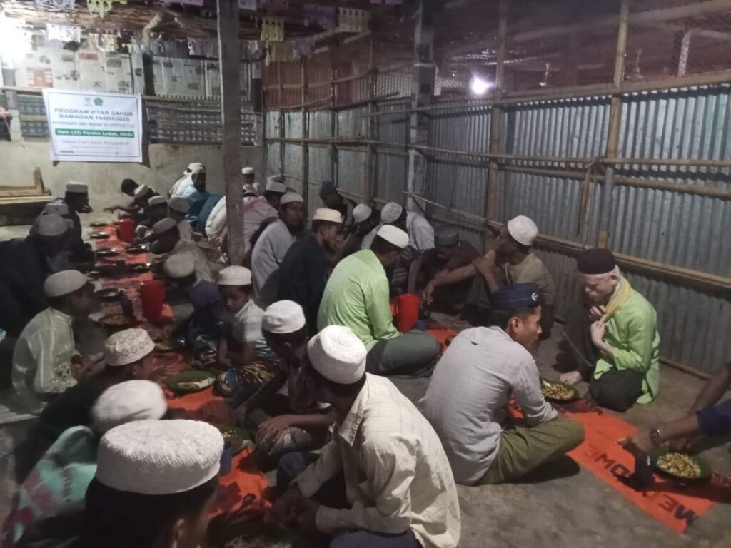 Laporan tajaan iftar & sahur ramadan 1446h kem pelarian rohingya coxs bazar bangladesh (3)