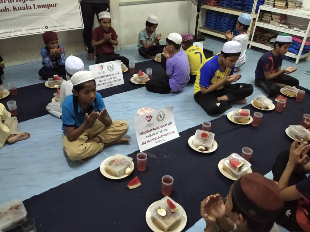 Program iftar pek ramadan pikdm 1446h (1)