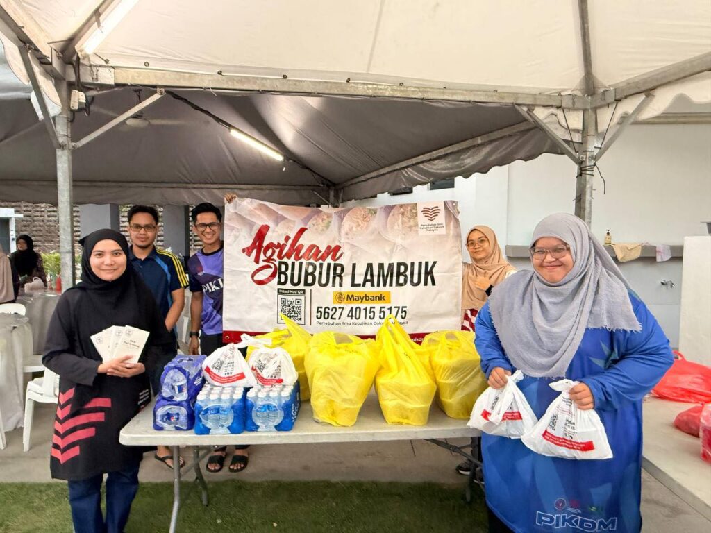Laporan agihan bubur lambuk (8)
