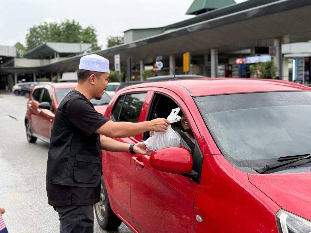 Laporan agihan bubur lambuk selangor (11)