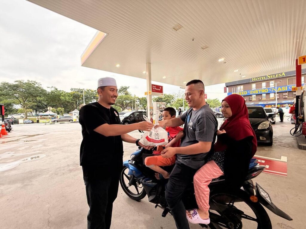 Laporan agihan bubur lambuk selangor (20)