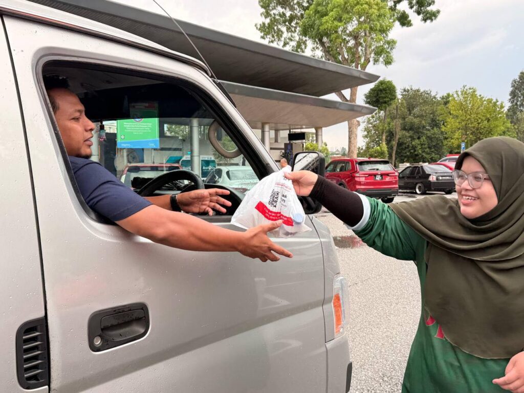 Laporan agihan bubur lambuk selangor (22)