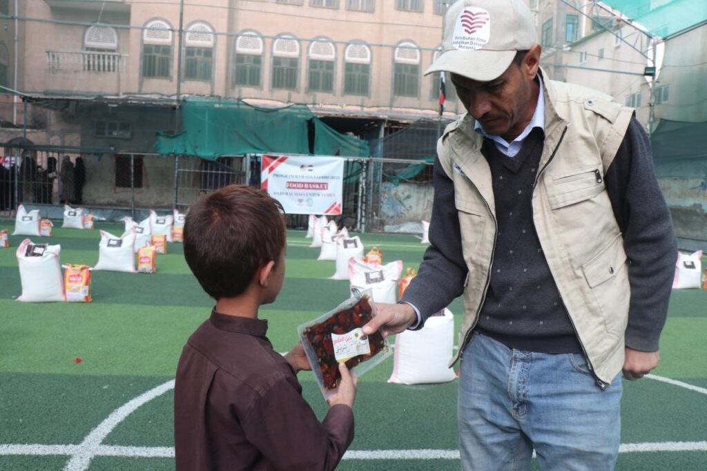 Laporan agihan dapur pek ramadan yemen (3)