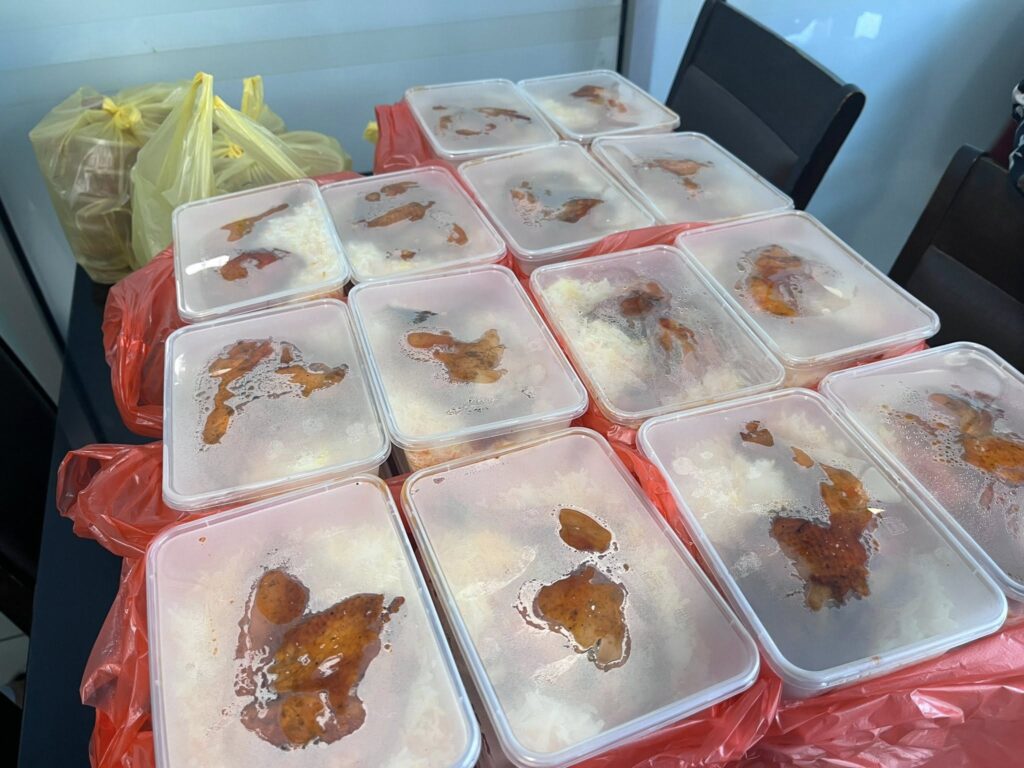 Laporan agihan iftar pek di rumah anak yatim sultan salahuddin abdul aziz shah (raysas) melaka (2)