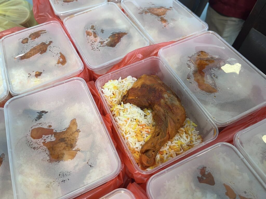 Laporan agihan iftar pek di rumah anak yatim sultan salahuddin abdul aziz shah (raysas) melaka (3)