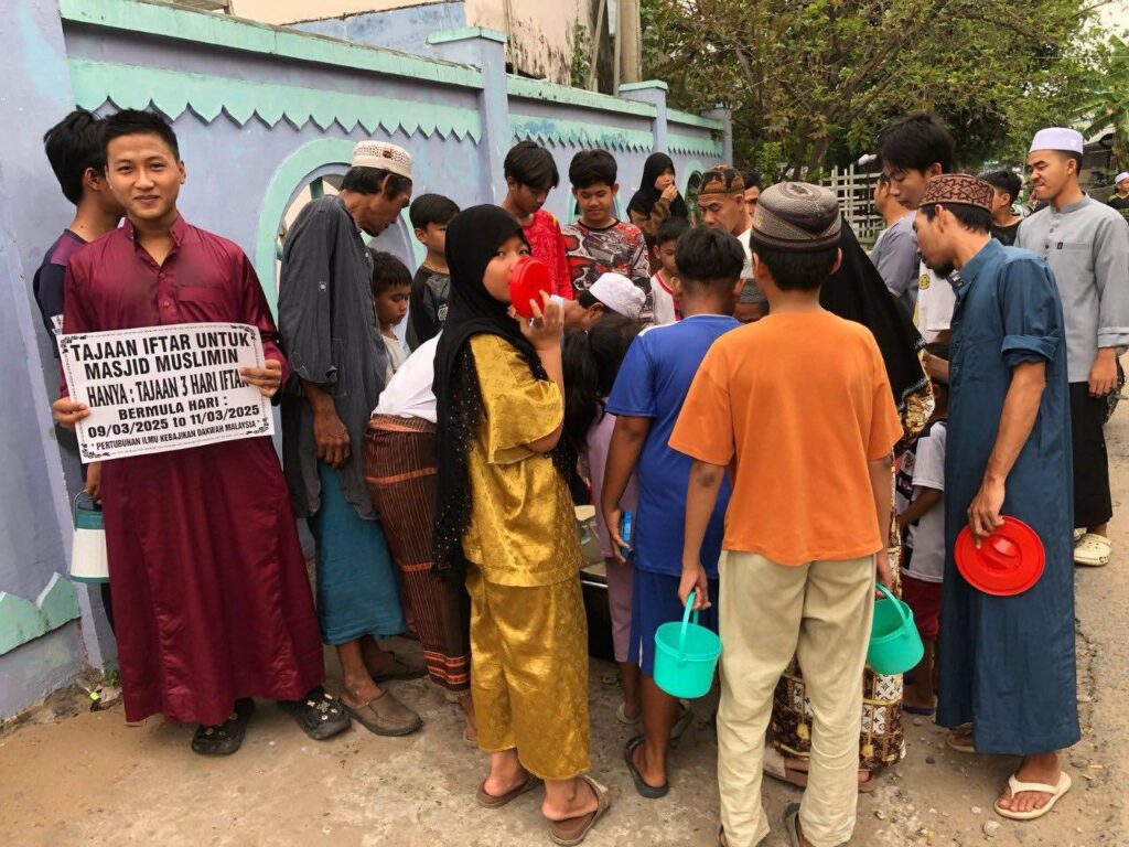 Laporan agihan iftar ramadan di vietnam (3)