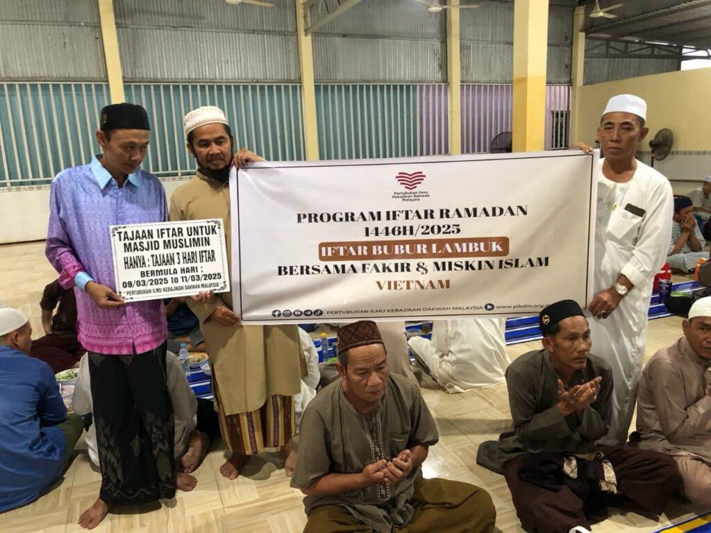 Laporan agihan iftar ramadan di vietnam (7)