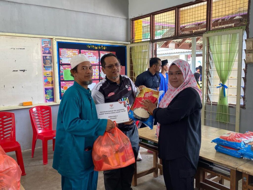 Laporan program agihan dapur pek ramadan keratong 1 pahang (8)