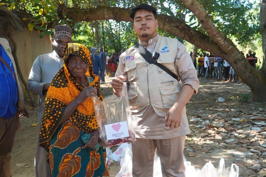 Laporan program korban sedekah daging kambing pikdm 1446h zimbabwe & tanzania (13)