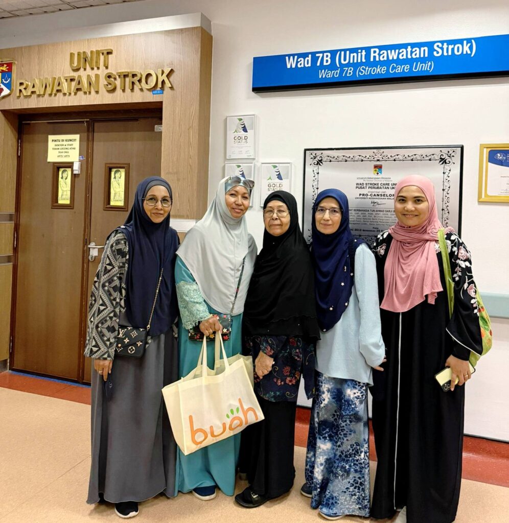 Ziarah kasih sahabat infak pikdm (1)