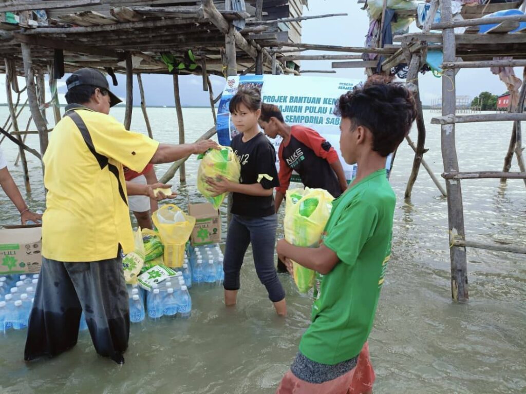 Projek bantuan kemanusiaan & kebajikan pulau lumanggas semporna sabah (27)