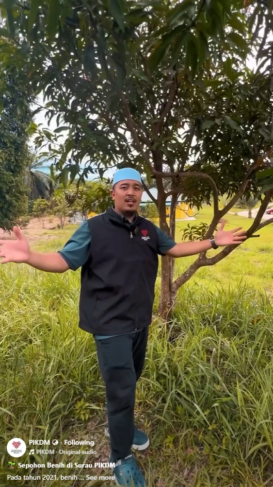 Sepohon benih di surau pikdm