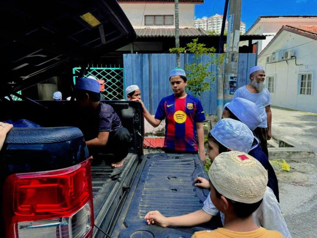 Laporan agihan groceries maahad tahfizul quran darul hijrah kl (6)