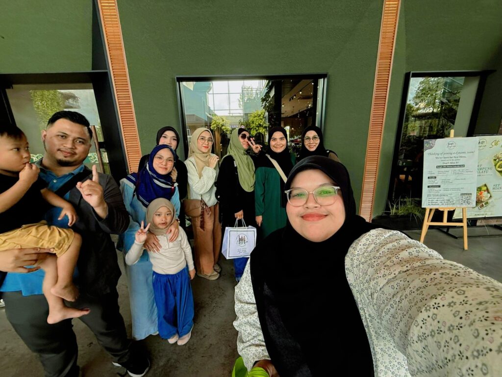 Pengerusi dan pengasas sar al fareed (5)