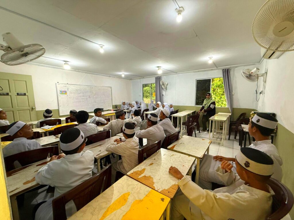 Ziarah singkat ke sekolah agama rakyat al fareed (9)