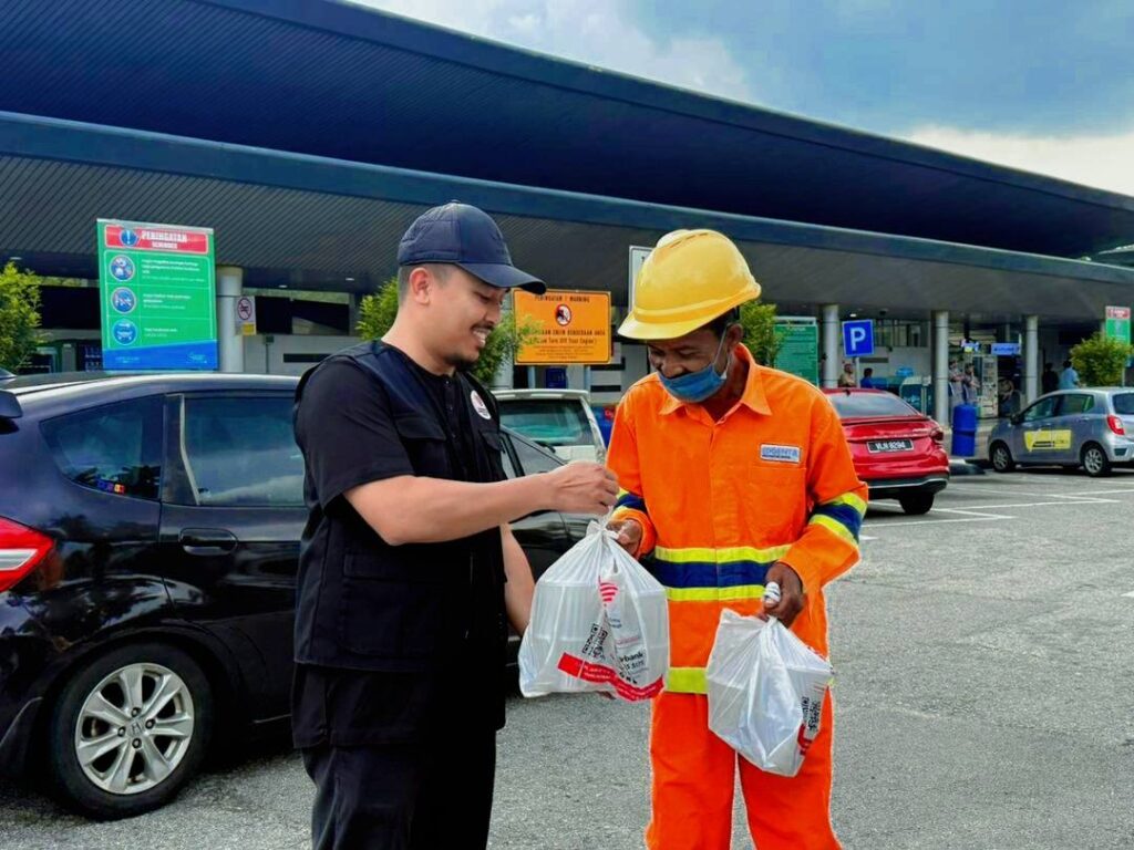Agihan 100 Pek Bubur Lambuk PIKDM (17)