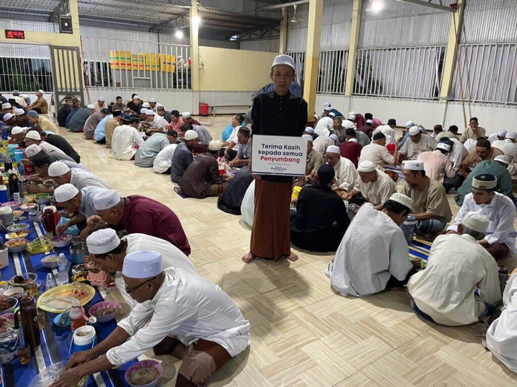Laporan Tajaan Iftar Bubur Lambuk Vietnam (6)